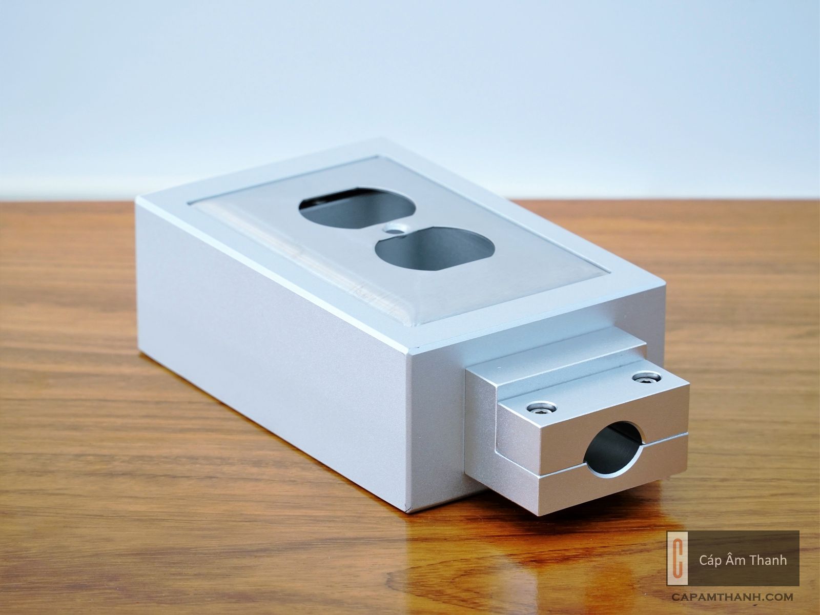 Cáp âm thanh | Phụ kiện âm thanh cao cấp chính hãng |