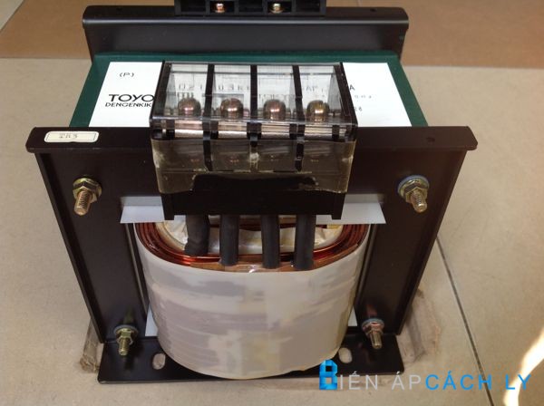 Cáp âm thanh | Phụ kiện âm thanh cao cấp chính hãng |
