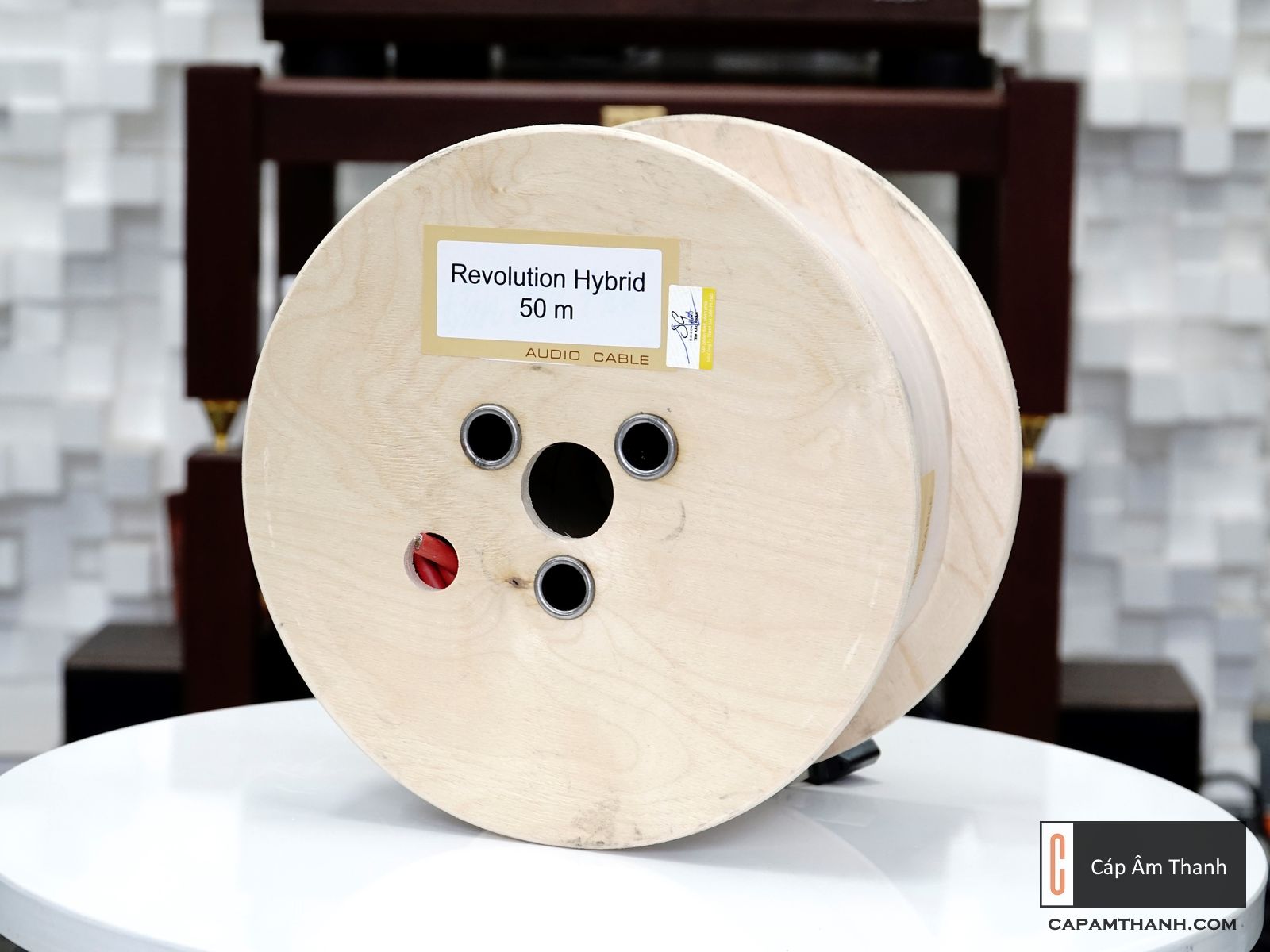 Cáp âm thanh | Phụ kiện âm thanh cao cấp chính hãng |