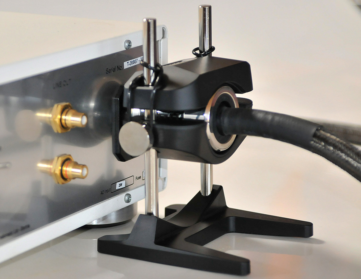 Cáp âm thanh | Phụ kiện âm thanh cao cấp chính hãng |