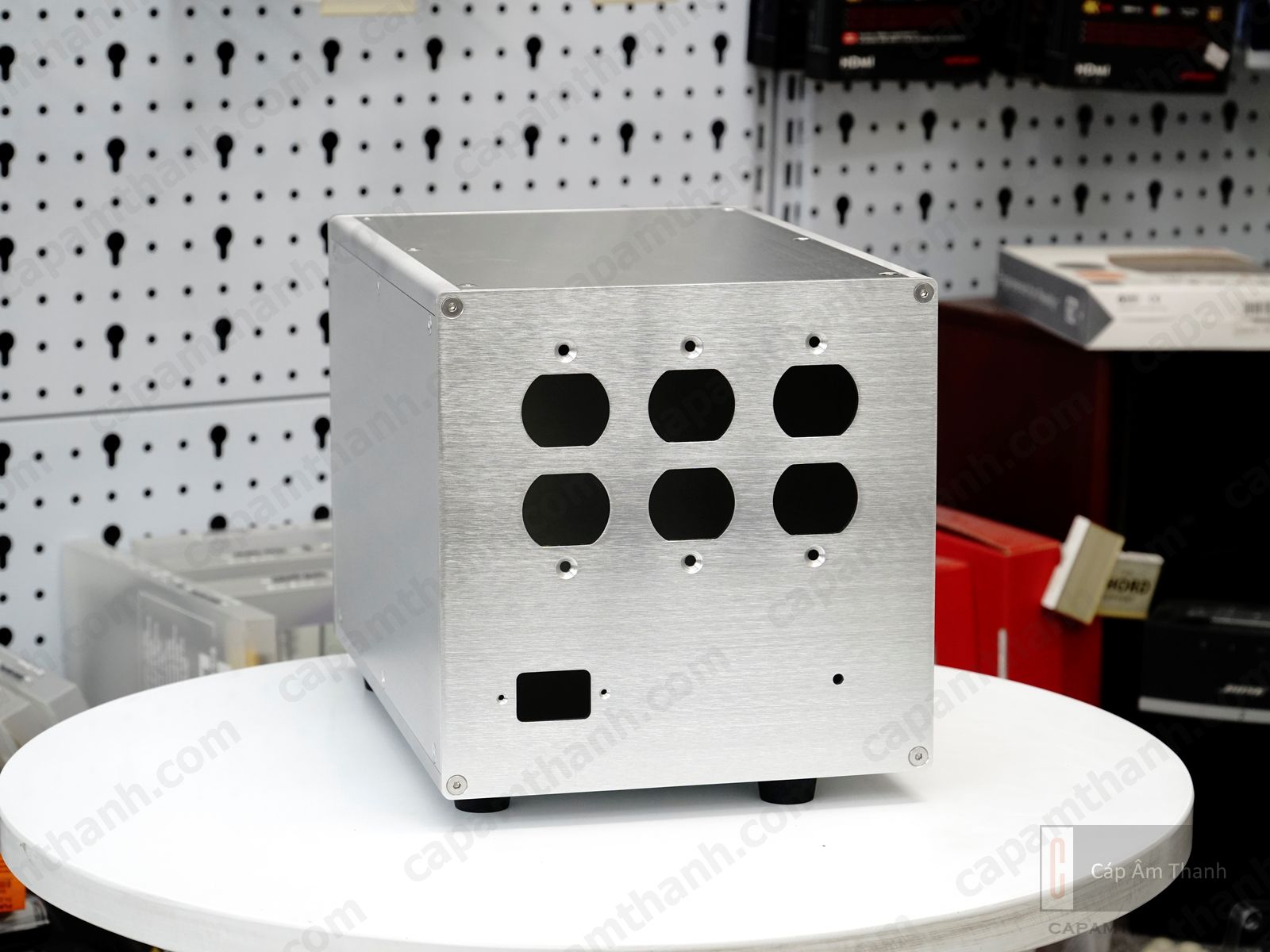 Cáp âm thanh | Phụ kiện âm thanh cao cấp chính hãng |